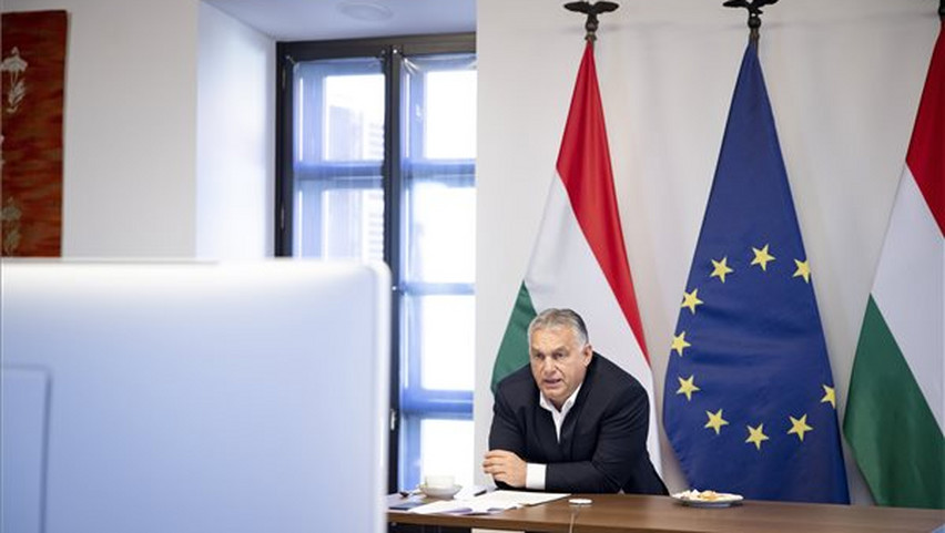 Orbán Viktor fotókon mutatta meg, hogy indult a hete a közelgő EU-csúcs előtt – fotók