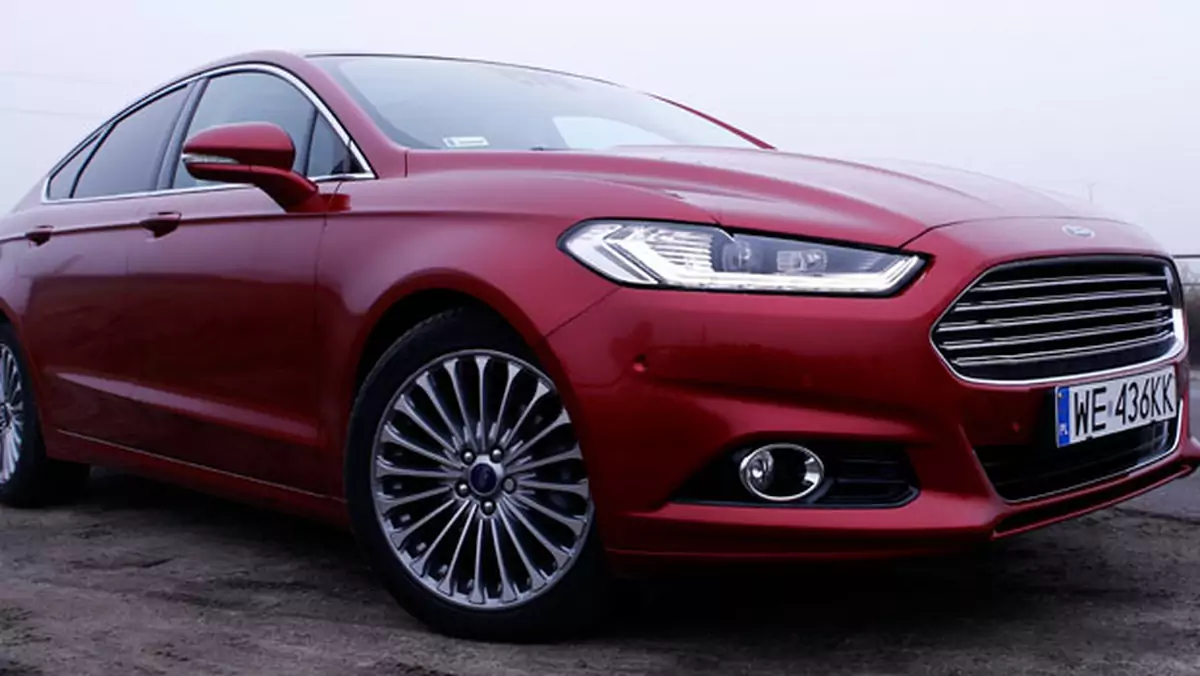 Nowy Ford Mondeo aktywnie dba o bezpieczeństwo swoich pasażerów