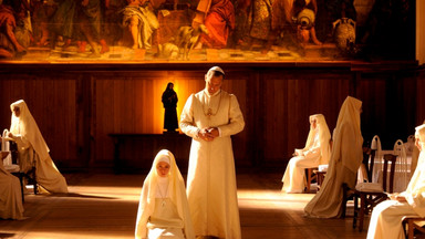 "Młody papież" z Judem Law w październiku w HBO GO