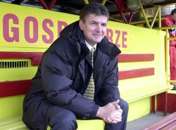 Fałszywe perły w Koronie