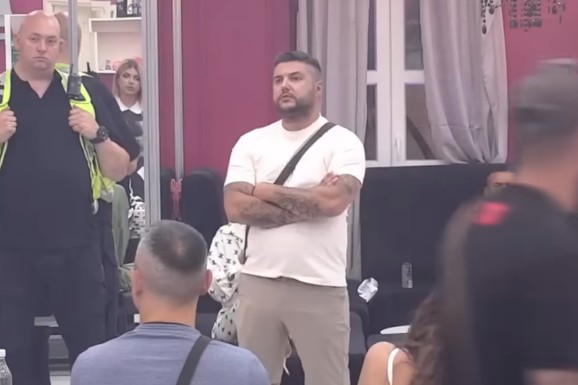 ASMIN SE ODREKAO MAJKE MEVLIDE ZBOG MAJE MARINKOVIĆ: "Ne želim da je vidim na finalu!"