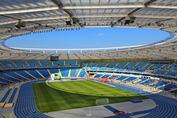 Polscy piłkarze wracają na Stadion Śląski. Murawa podgrzewana jest już od stycznia