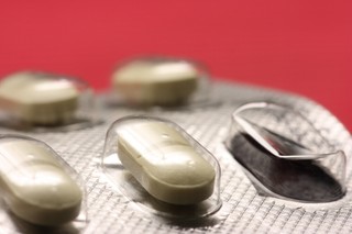 Będą urzędowe ceny leków refundowanych