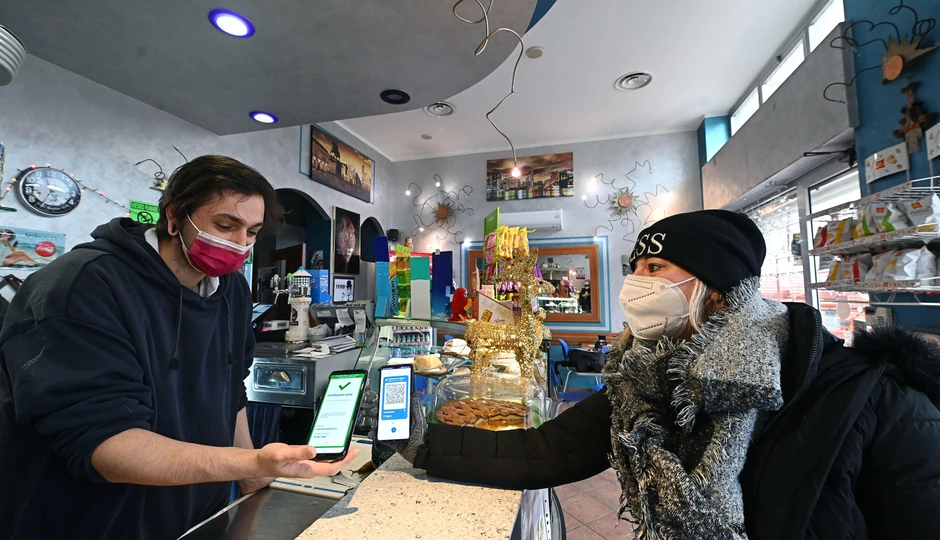 Kovid sertifikati, Torino