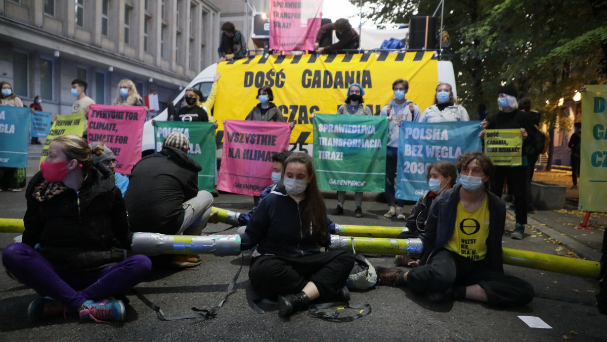 Warszawa. Zakończył się protest aktywistów Greenpeace