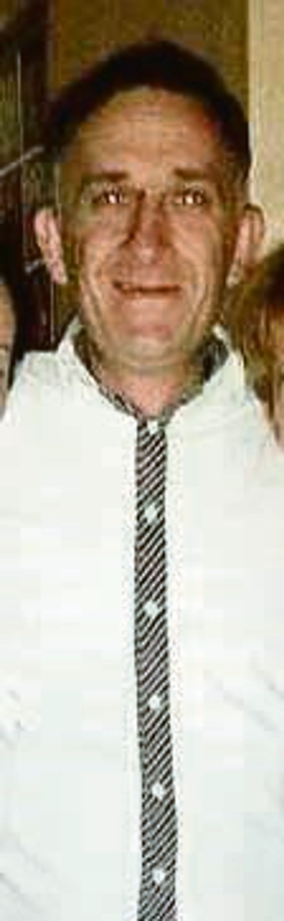 Posle ubistva gazde pucao sebi u glavu: Recepcioner Dejan Jovanović (42)