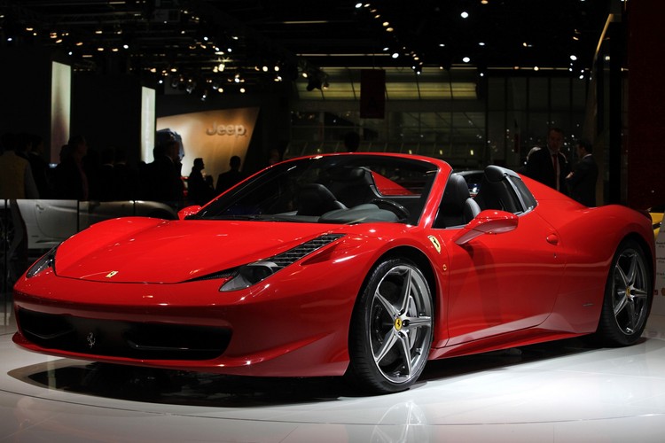 Cabrio roku: Ferrari 458 Spider