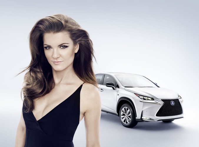 Agnieszka Radwańska i nowy lexus NX