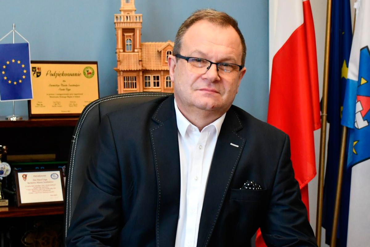 inwestycje, świebodzice, złote godło