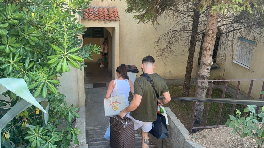 Cecina kuća u Bečićima