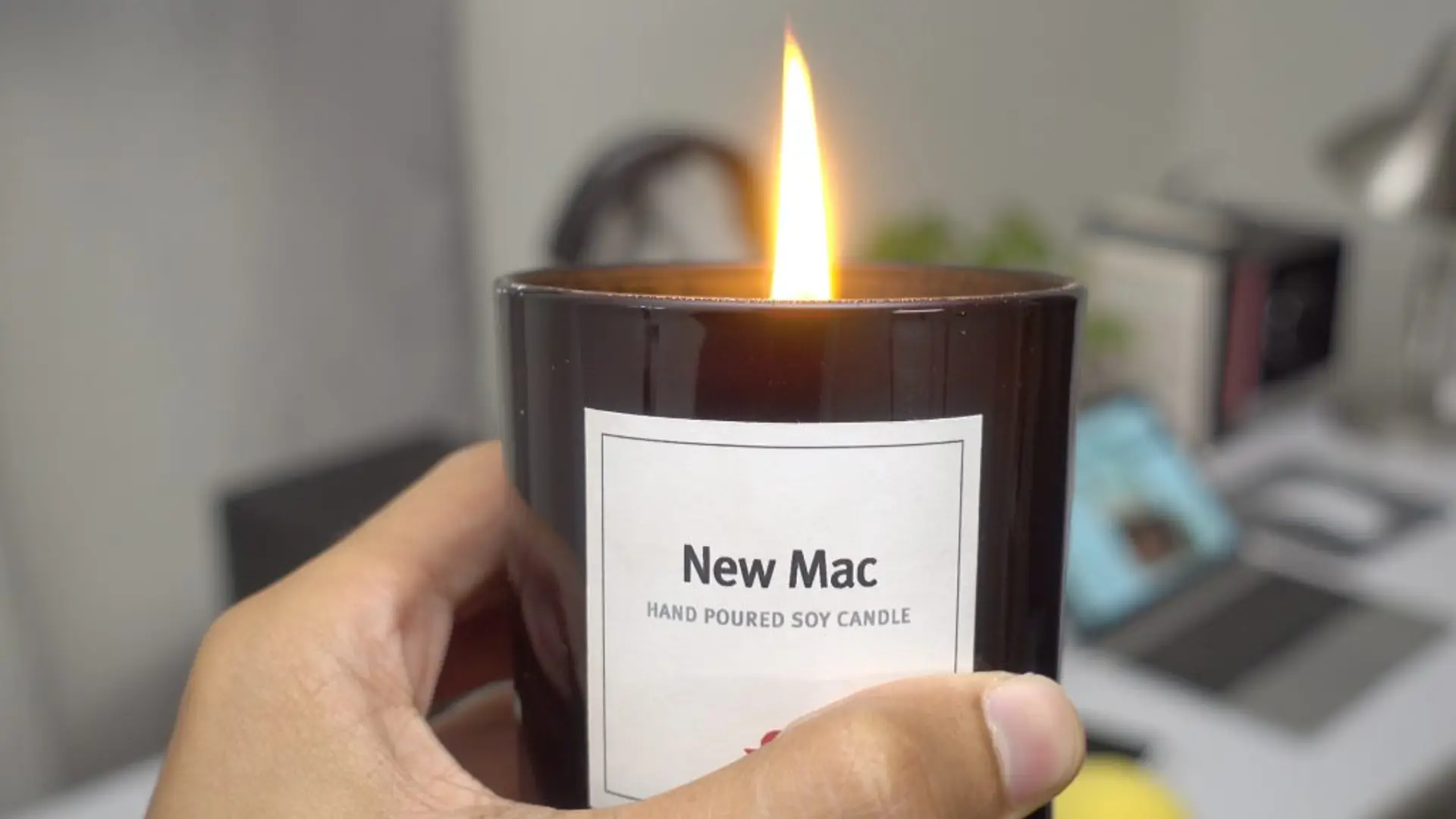 Na życzenie fanatyków Apple powstała świeczka pachnąca jak Mac