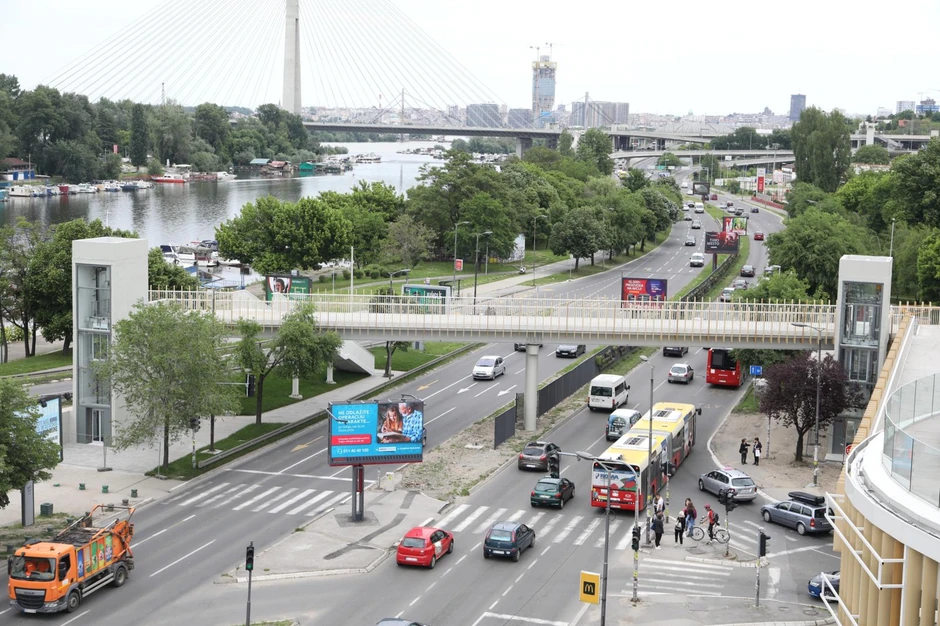 Kontroverzna pasarela