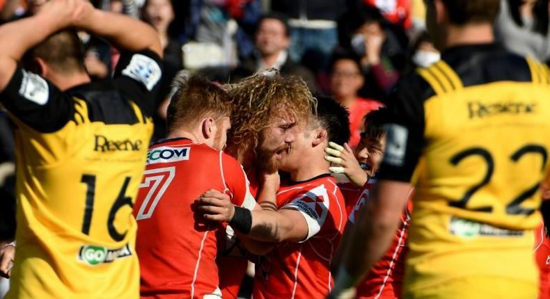 The Wellington Hurricanes swamp Japan's hapless Sunwolves in an embarrassingly lopsided game