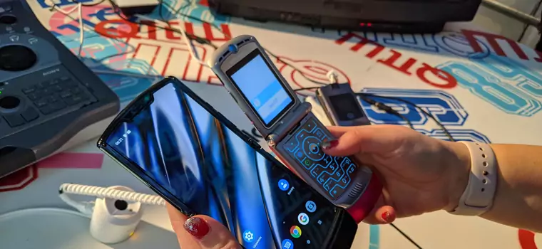 Motorola Razr to smartfon, który gra na sentymencie i robi to koncertowo