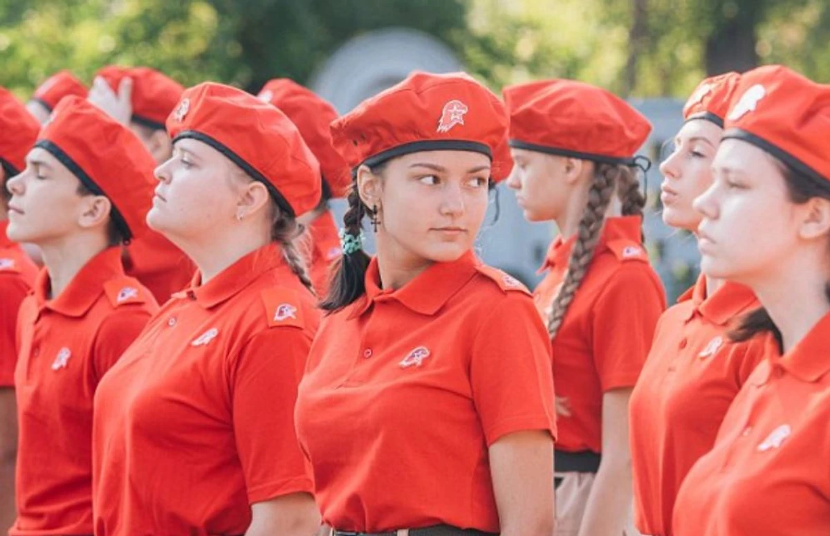 Prva žena kosmonaut Vlanetina Tereškova (79) je prisustvovala ceremoniji inicijacije.