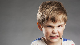 Napady złości u dziecka. Jak powinni reagować rodzice na agresywne zachowanie dziecka?