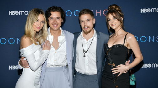 Palvin Barbara sógora intim videót posztolt: Cole Sprouse ilyen édesen köszöntötte fel barátnőjét