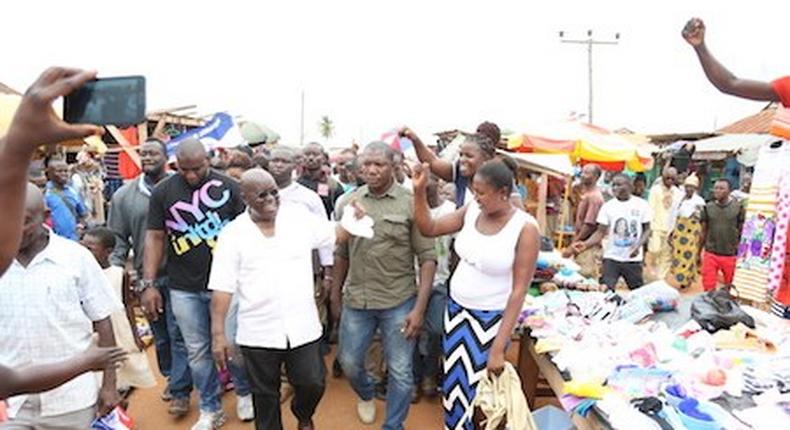 Nana Addo campaigns at Tano