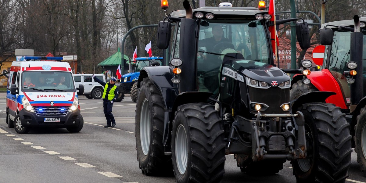 Lekarze apelują do protestujących rolników.