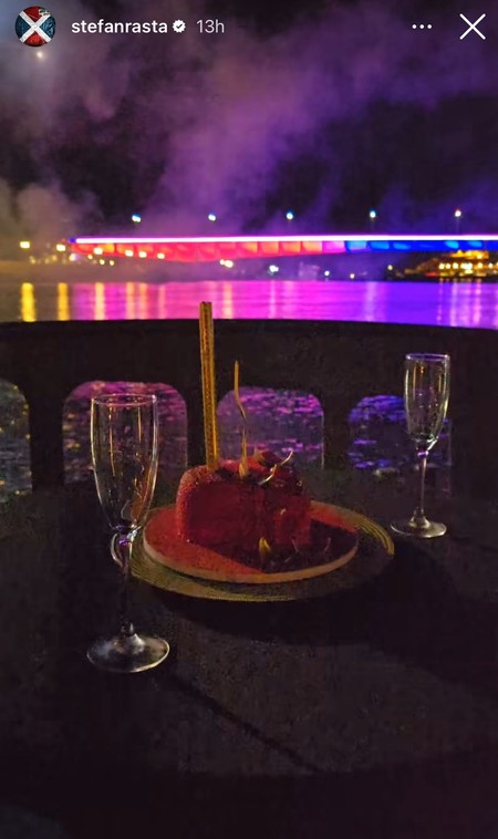 Rasta napravio iznenađenje za devojku