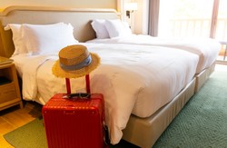 Porada dnia: nie planuj wakacji [OPINIA]