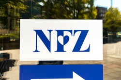 "Pracownik zapłaci dwa raz wyższą składkę niż szef". Apelują o odrzucenie obniżenia składki zdrowotnej