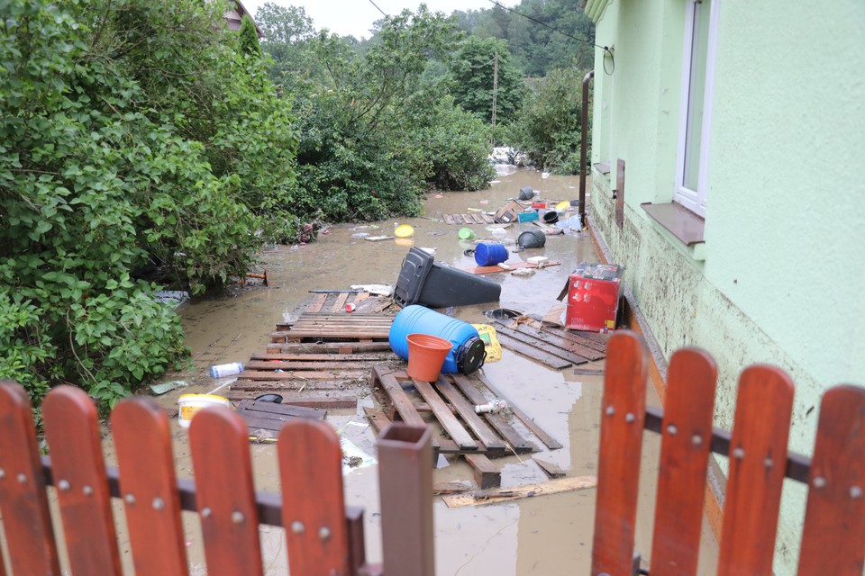 Łapanów. Podtopienia spowodowane zwiększonymi opadami