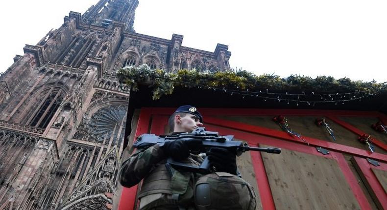 The gunman who killed two people at the Christmas market in Strasbourg served a year in prison in Germany for burglary before being expelled to France, a spokesman from Baden-Wuerttemberg's interior ministry told AFP