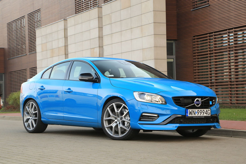 Volvo S60 Polestar - więcej niż autostradowa wyścigówka