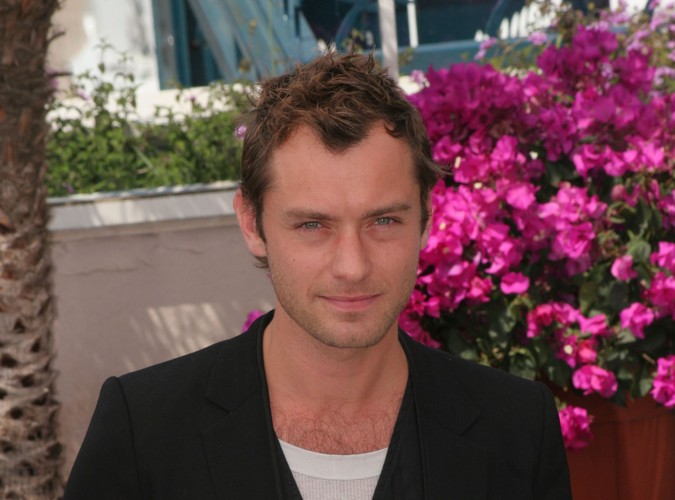 Jude Law – ten aktor to wyjątkowy „koneser” niań. Z opiekunkami do dzieci zdradził (co najmniej) dwie swoje partnerki.