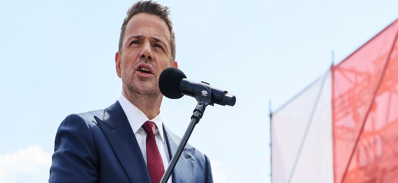 Trzaskowski przemawiał na marszu. "Reklamacji nie będzie"
