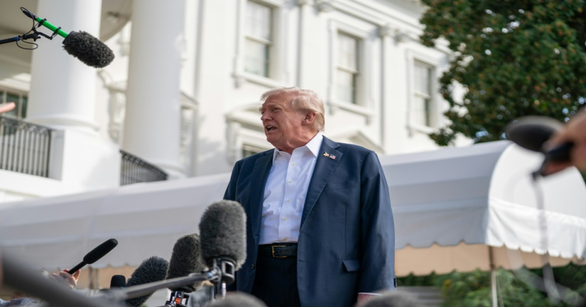 Trump annonce du "spécial" au Moyen-Orient, Netanyahu fustige