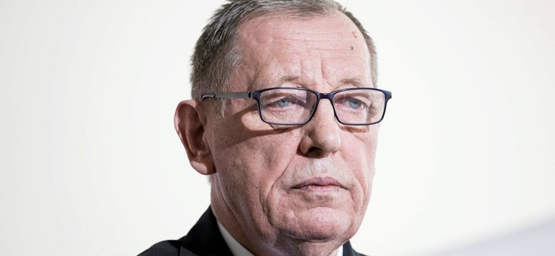 Szyszko nie straci stołka przez wycinkę drzew. Premier Szydło "nie widzi powodów do dymisji"