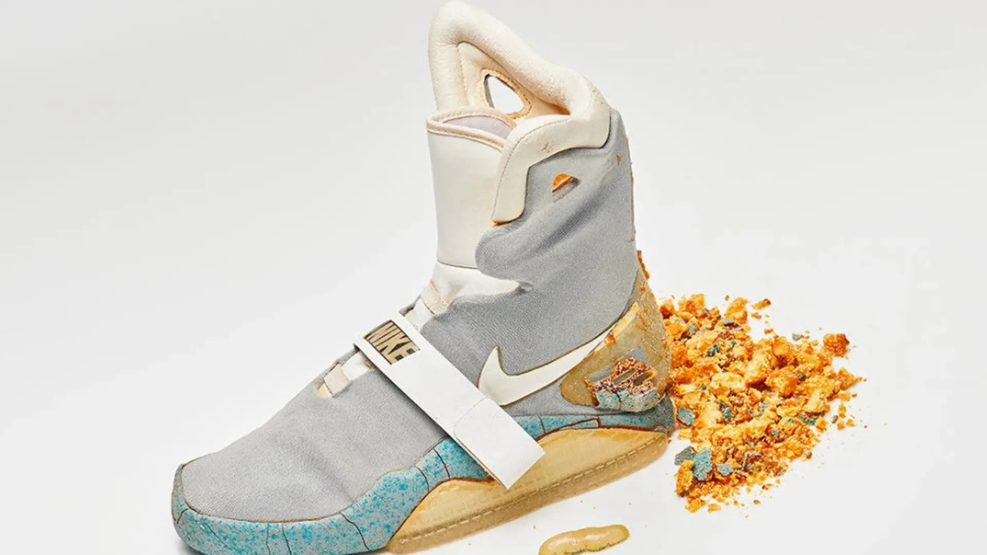 Oryginalny Nike Mag z "Powrotu do Przyszłości" na aukcji. Cena? naprawdę odlotowa