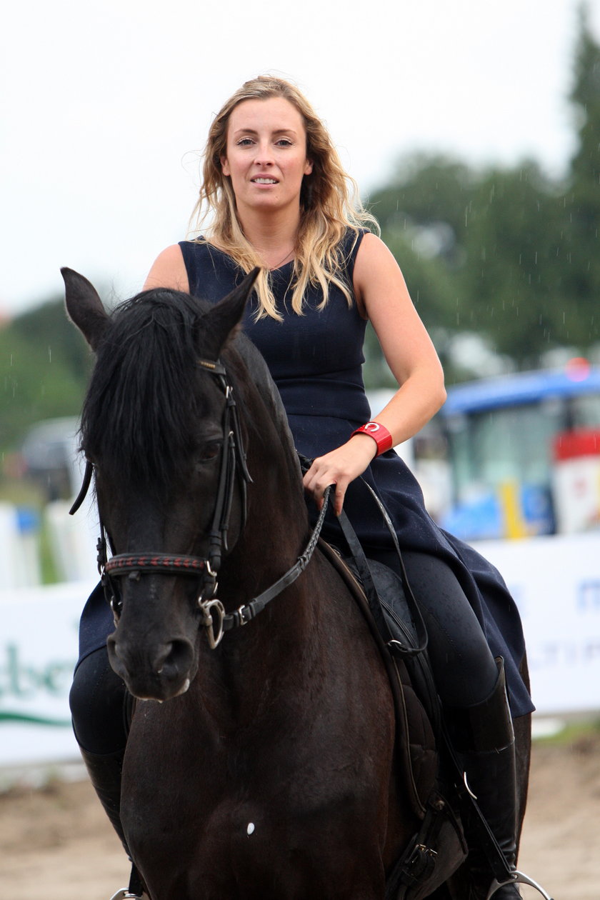 Karolina Ferenstein-Kraśko na koniu