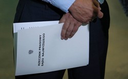 Test ostateczny przed Sądem Najwyższym. Poseł PiS: Sędziowie niepotrzebnie poszli na zwarcie
