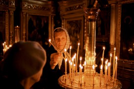 Ovo nipošto ne SMETE DA RADITE za Novu godinu ako postite, veliki je greh: Postoje posebna pravila za tu nedelju BOŽIĆNOG POSTA