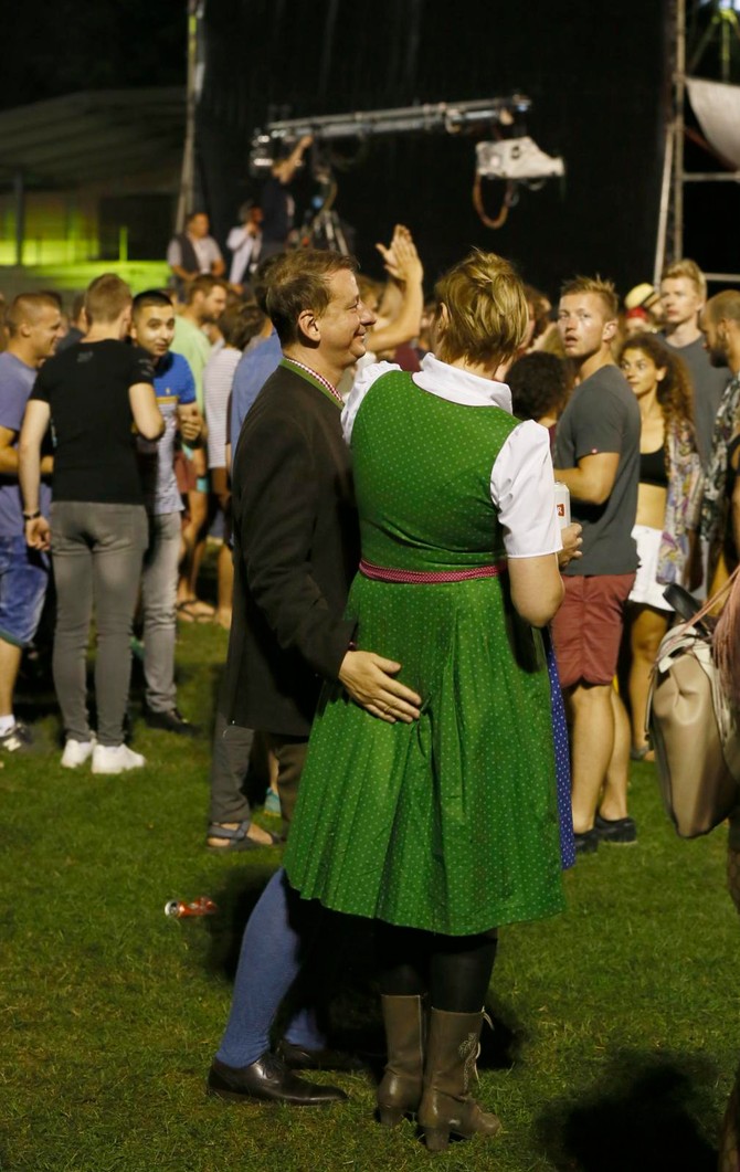 Nije izdržao
