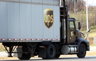 Kurierska megafuzja – UPS przejmuje TNT Express za 5,2 mld euro