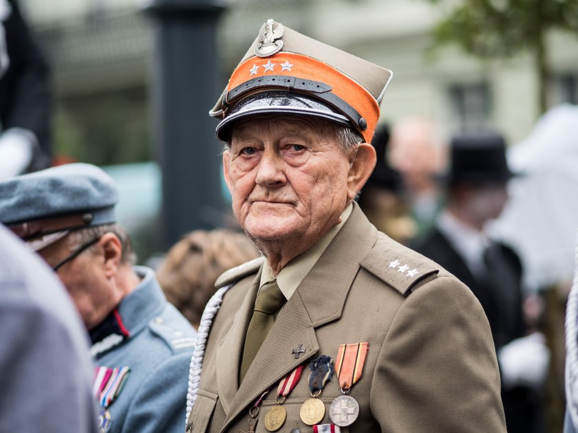 Legiony Piłsudskiego na Piotrkowskiej w Łodzi