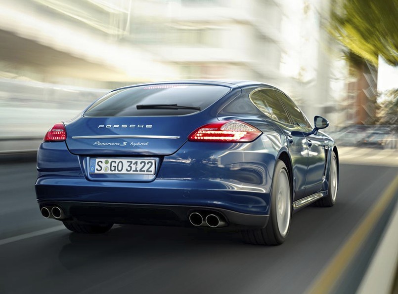 Oto sensacyjne porsche! Pali tyle co golf...