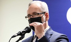 Trzecia dawka dla jednej z grup pacjentów. Minister podaje szczegóły