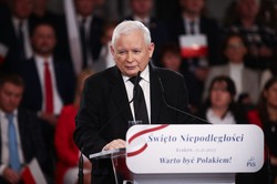 Kaczyński ostrzega przed zmianami w traktatach: Polska w ogóle nie będzie państwem