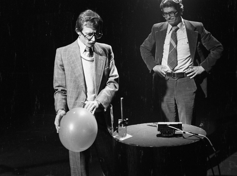 W tym quizie pytamy o kultowe programy telewizyjne czasów PRL. Pamiętacie je?