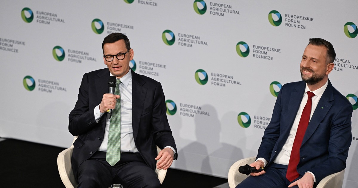 Po co Kosiniak-Kamysz debatował z Morawieckim? Obaj mieli w tym konkretny interes