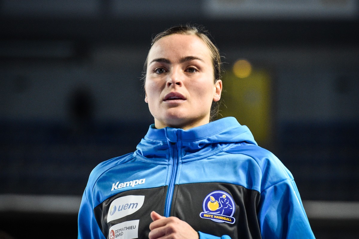 Yvette Broch