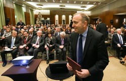 Schetyna przyznał, że nie słuchał przemówienia Tuska: Zapoznałem się z wywiadami