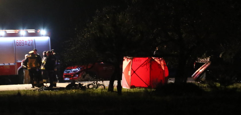 Samochód wjechał w rowerzystów. Nie żyją dwie osoby!