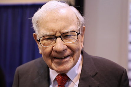 Warren Buffett siedzi na wielkiej gotówce, ale nic nie kupuje. Dał za to bolesny sygnał branży lotniczej