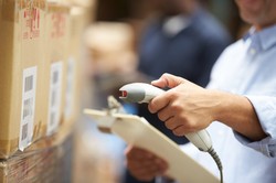 Co z pocztami lokalnymi? Sypniewski: Nie możemy popełnić błędu Francji